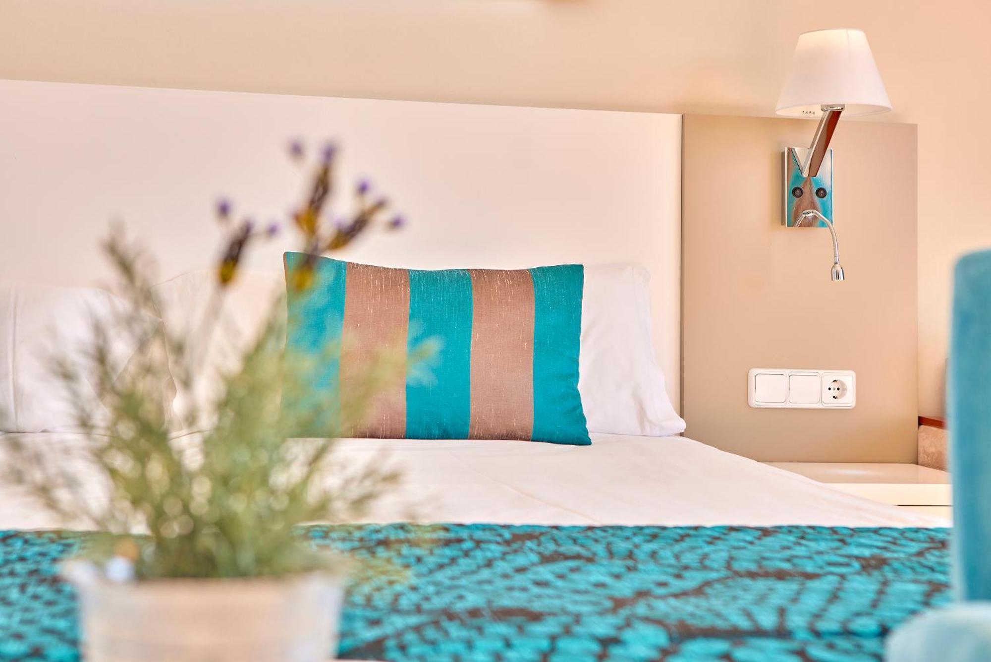 Universal Hotel Lido Park & Spa Peguera Eksteriør bilde